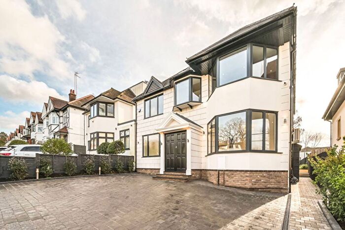 7 Bedroom Detached House To Rent In Wickliffe Avenue, Finchley Central, London, N3