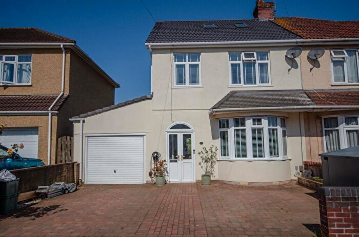 4 Bedroom Semi-Detached House For Sale In Chesterfield Road, Downend, Bristol, BS16