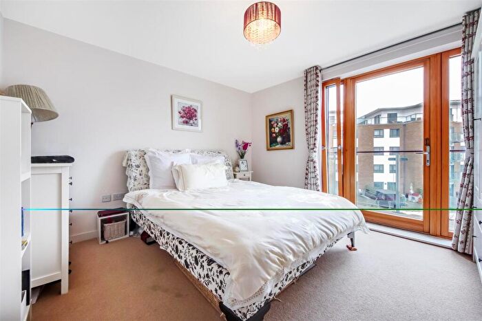 1 Bedroom Flat For Sale In Harrow Road, College Park, London, NW10