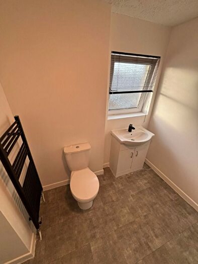 4 Bedroom Terraced House To Rent In Alloway Drive, Kirkintilloch, G66