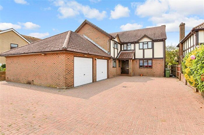 5 Bedroom Detached House For Sale In Littlestone Road, Littlestone, Kent, TN28