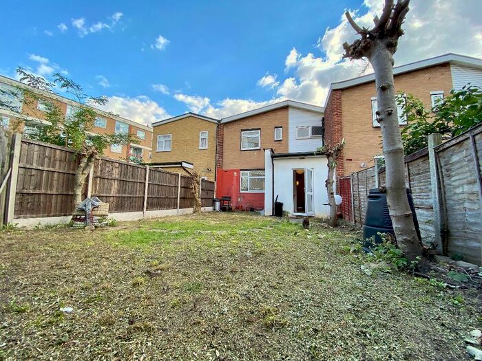 5 Bedroom Terraced House To Rent In Redmans Road, London, E1