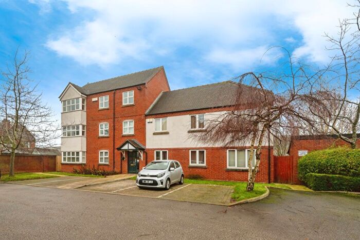 2 Bedroom Apartment For Sale In Sharlotte Court, Uttoxeter, ST14