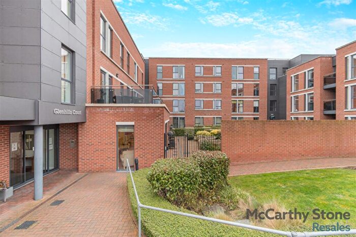 1 Bedroom Apartment For Sale In Glenhills Court, Little Glen Road, Glen Parva, Leicester, LE2