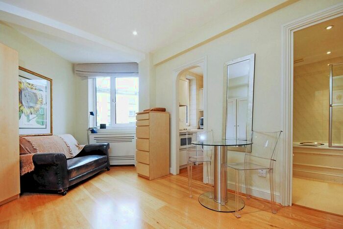 Studio To Rent In Sloane Avenue, Chelsea, London, SW3