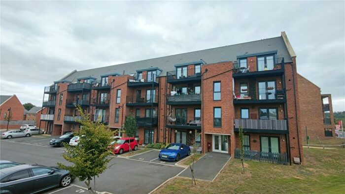 2 Bedroom Apartment For Sale In Crusade Way, Rochester £K - £K, ME2