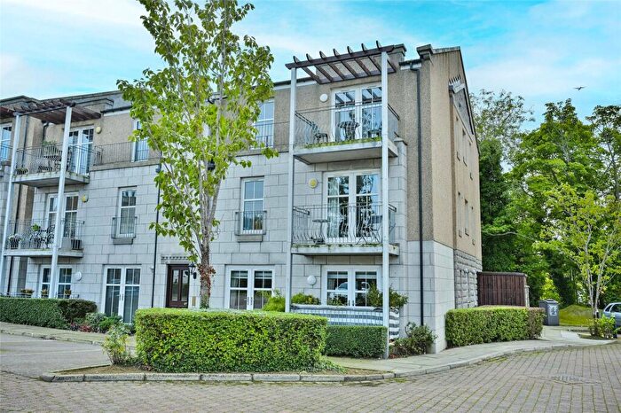 2 Bedroom Apartment For Sale In B Queens Road, Aberdeen, Aberdeenshire, AB15