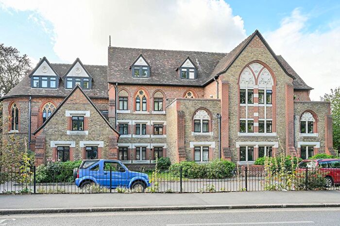 1 Bedroom Flat For Sale In Lower Boston Road, Boston Manor, London, W7