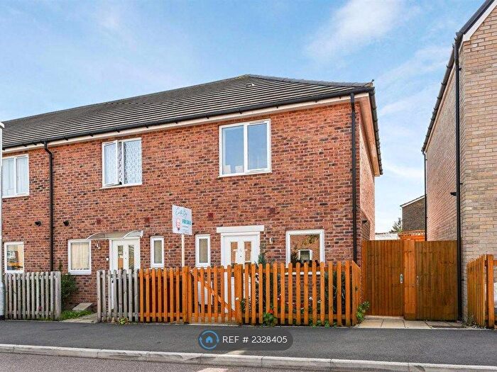 2 Bedroom End Of Terrace House To Rent In Eddleston Way, Tilehurst, Reading, RG30