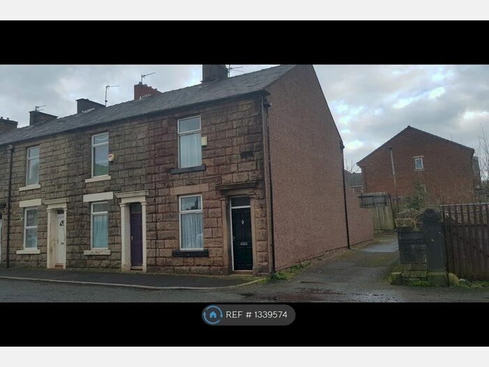 2 Bedroom End Of Terrace House To Rent In Anyon Street, Darwen, BB3