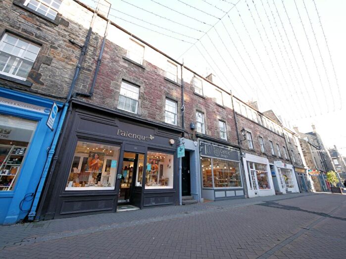 2 Bedroom Flat To Rent In Rose Street, City Centre, Edinburgh, EH2