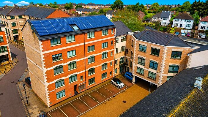 1 Bedroom Flat To Rent In Clifton Court, Hemel Hempstead, HP3