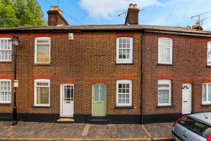 2 Bedroom Terraced House To Rent In Sopwell Lane, St.Albans, AL1