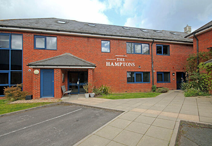 1 Bedroom Apartment For Sale In The Hamptons, Fordingbridge, SP6