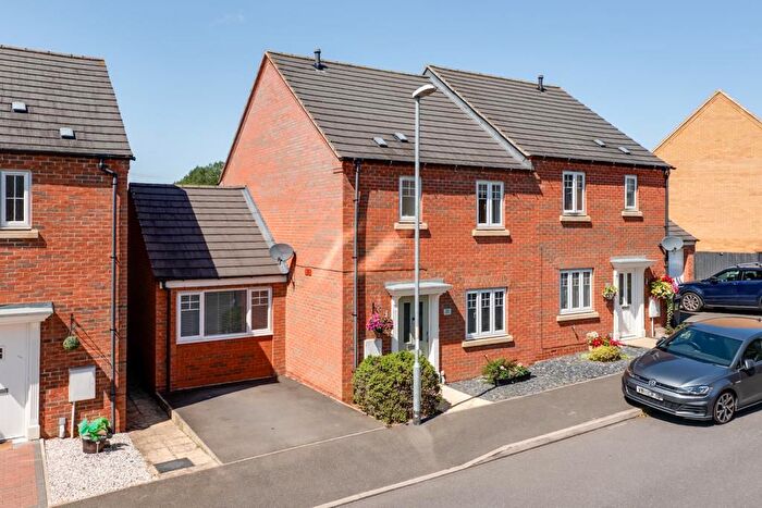 3 Bedroom Semi-detached House For Sale In Virginia Crescent, Burton Latimer, NN15