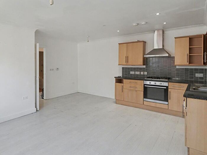 2 Bedroom Flat For Sale In Dane Road, Martony Court Dane Road, CT9 - Photo 3