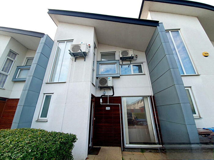 3 Bedroom Terraced House For Sale In Athletes Way, Manchester, M11