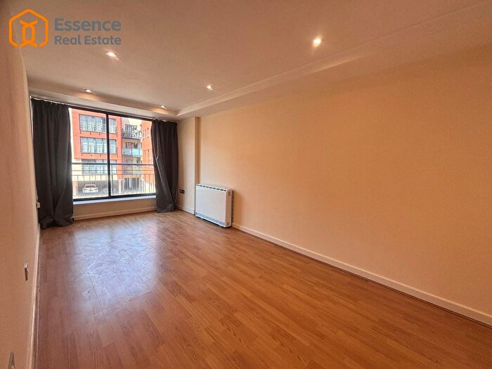 2 Bedroom Flat To Rent In Kinvara Heights, Rea Place, B12