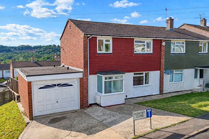 3 Bedroom Semi Detached House For Sale In Downey Close, St. Leonards-On-Sea, TN37