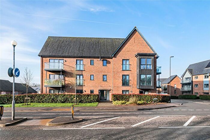 2 Bedroom Flat For Sale In Craftmans Crescent, Burgess Hill, West Sussex, RH15