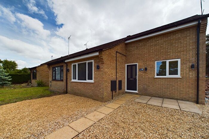 2 Bedroom Semi Detached Bungalow To Rent In Rowan Drive, Brandon, IP27