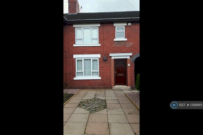 3 Bedroom Terraced House To Rent In Abbots Road, Stoke-On-Trent, ST2