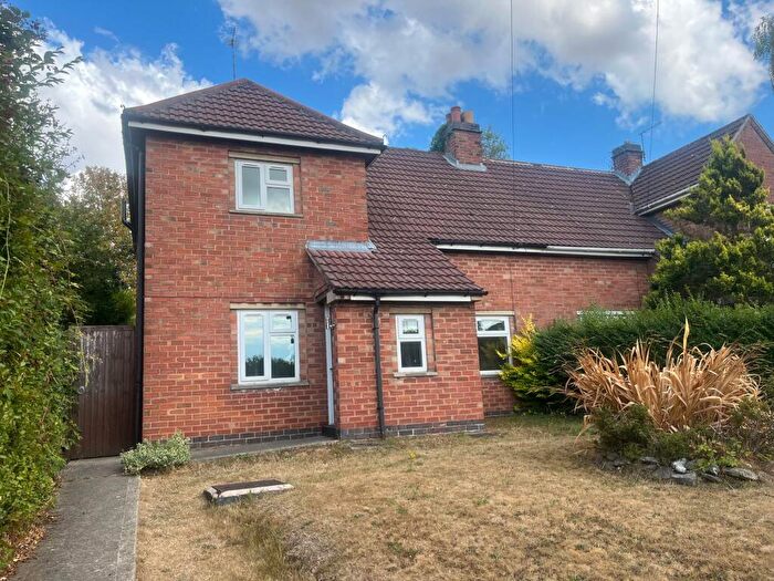 3 Bedroom Semi-Detached House To Rent In St. Bernards Road, Whitwick, LE67