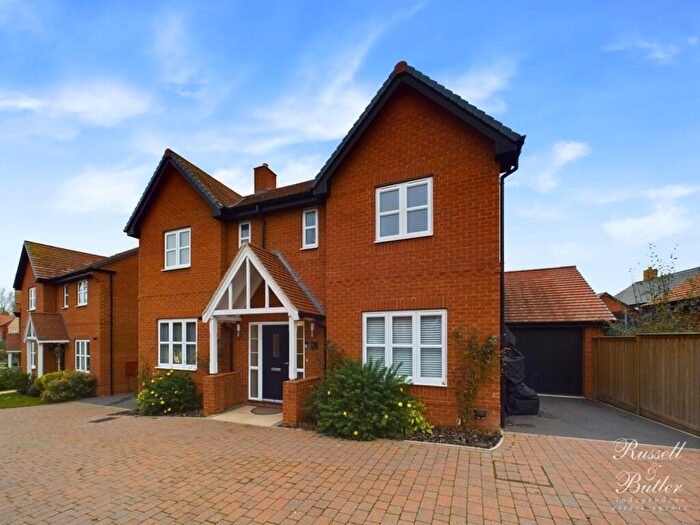 4 Bedroom Detached House To Rent In Minter Rise, Winslow, Buckinghamshire, MK18