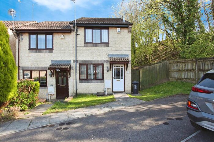 2 Bedroom Semi-Detached House For Sale In Marigold Close, Rogerstone, Newport, NP10