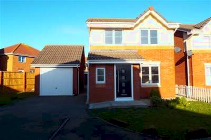 3 Bedroom House To Rent In Llys Bran, Prestatyn (tower Gardens), LL19