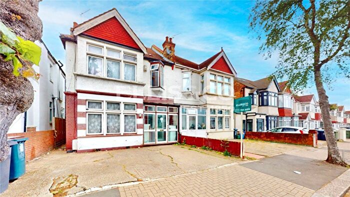 5 Bedroom Semi-Detached House For Sale In Bowrons Avenue, Wembley, HA0