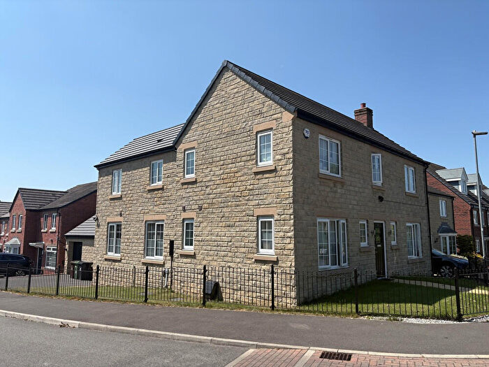 4 Bedroom Detached House To Rent In Moseley Beck Crescent, Leeds, LS16