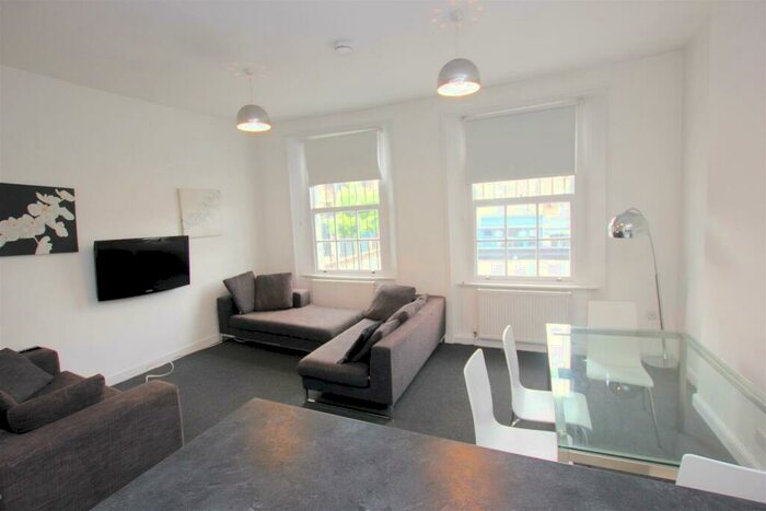 4 Bedroom Flat To Rent In Lyon Street, Islington, N1