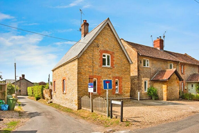 2 Bedroom Detached House For Sale In Weston Street, East Chinnock, Yeovil, Somerset, BA22