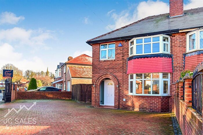 3 Bedroom Semi-Detached House To Rent In Bramley Hall Road, Sheffield, S13