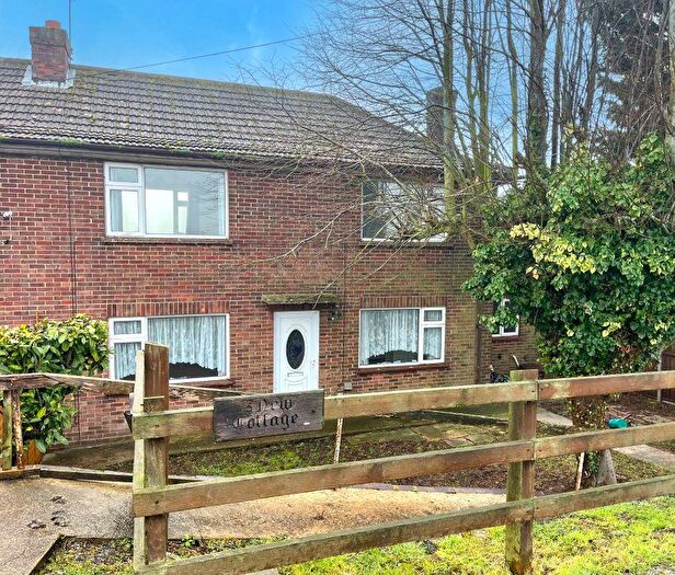 3 Bedroom Semi Detached House For Sale In New Cottages, Hurn Bank, Holbeach, Spalding, PE12