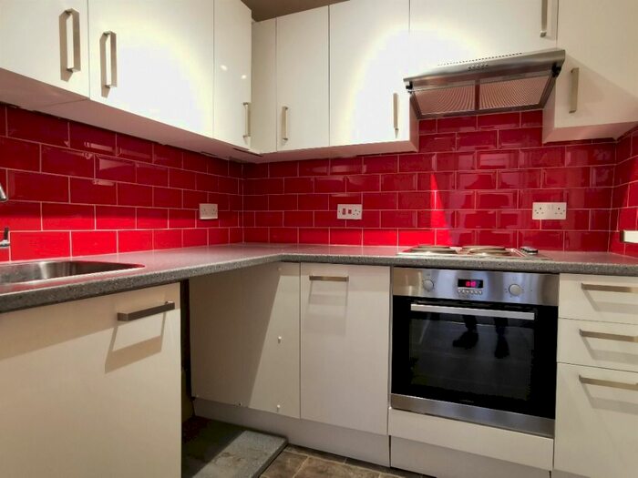 2 Bedroom Flat To Rent In Gladstone Terrace, Edinburgh, City Of Edinburgh, EH9