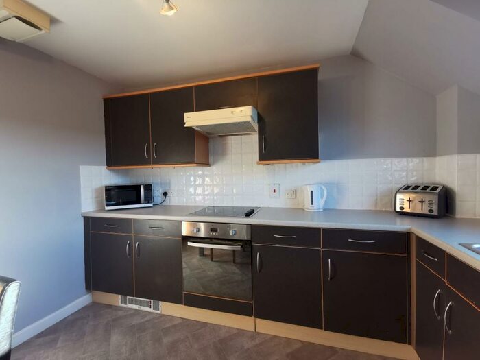 2 Bedroom Flat To Rent In Back Hilton Road, Kittybrewster, Aberdeen, AB25
