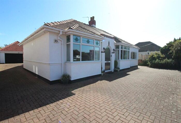 3 Bedroom Detached Bungalow For Sale In Collingwood Avenue, Lytham St. Annes, FY8