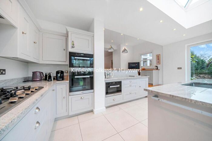 5 Bedroom Detached House For Sale In Rodway Road, Bromley, BR1