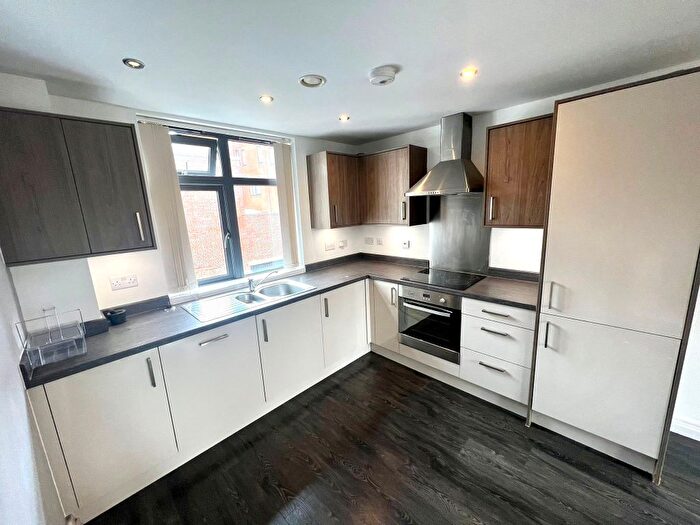 2 Bedroom Property To Rent In Warstone Lane, Birmingham, B18
