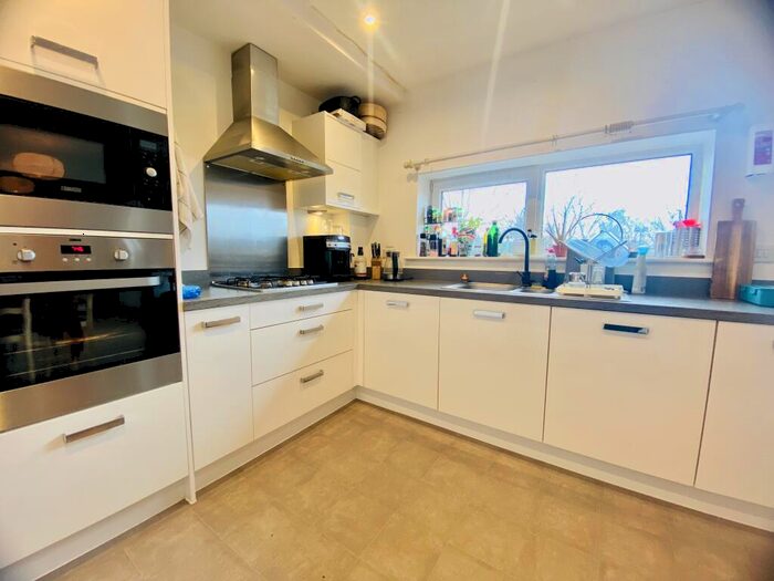 3 Bedroom Town House To Rent In Liversage Street, Derby, DE1