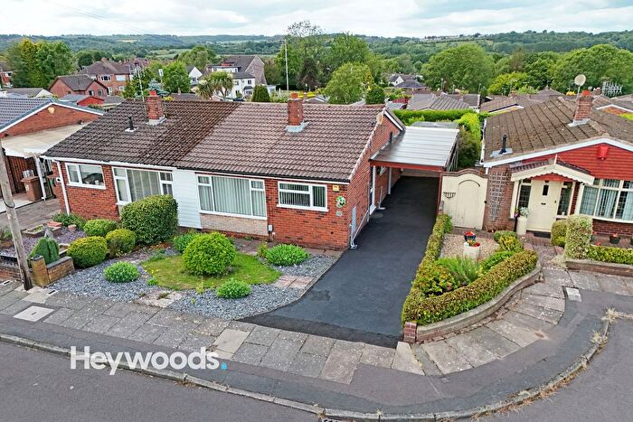 2 Bedroom Semi-Detached Bungalow For Sale In Balmoral Close, Hanford, Stoke On Trent, ST4