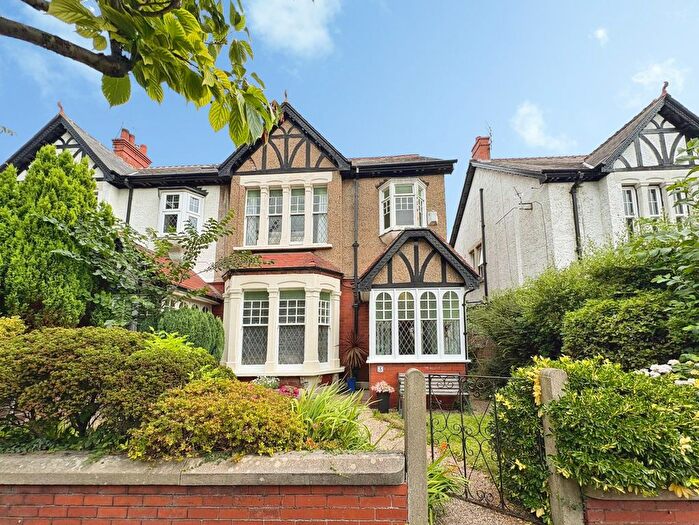 3 Bedroom Semi Detached House For Sale In Rosebery Avenue, Blyth, NE24
