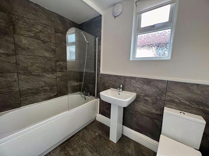 3 Bedroom Terraced House To Rent In Gonville Road, Bootle, L20