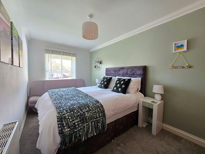 2 Bedroom Flat For Sale In Callington Road, Tavistock, PL19