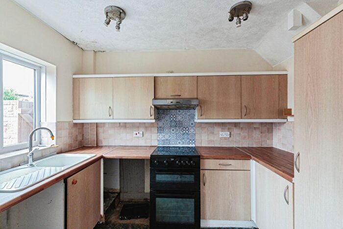 3 Bedroom End Of Terrace House For Sale In Gardeners Mews, Blackpool, Lancashire, FY1