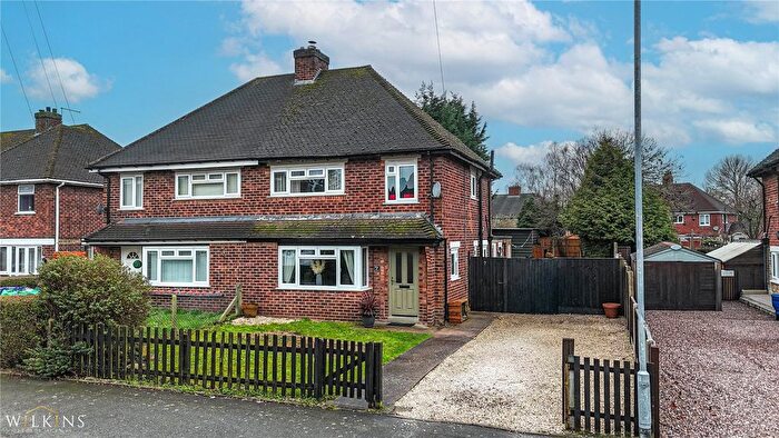 3 Bedroom Semi Detached House For Sale In Colbourne Road, Tamworth, Staffordshire, B78