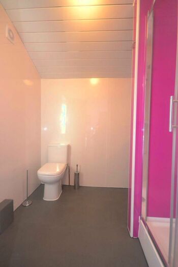 4 Bedroom Terraced House To Rent In Pitcroft Avenue, Reading, RG6