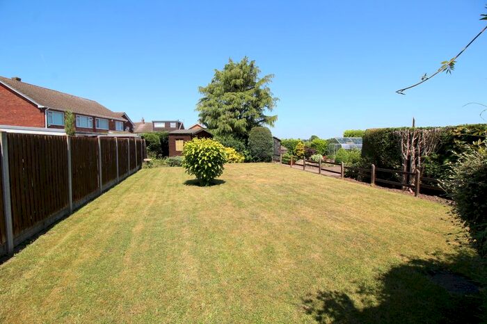2 Bedroom Bungalow For Sale In Wolvey Road, Bulkington, Bedworth, Warwickshire, CV12